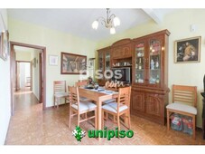 Piso en venta en Avda. Fuenlabrada - Santos