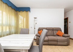 Piso oportunidad piso 3 habitaciones + balcón + ascensor en Barberà del Vallès