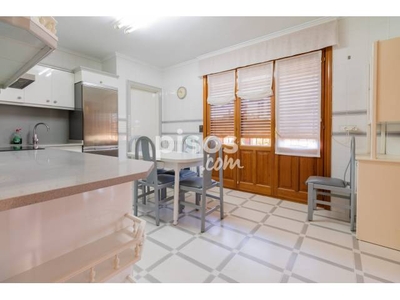 Casa en venta en Calle de Raimundo Lanas, 29