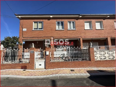 Casa pareada en venta en La Torre de Esteban Hambrán