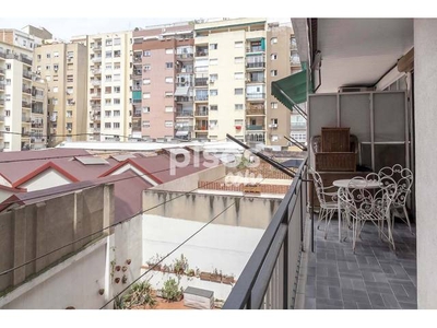 Piso en venta en Carrer de Sicília, cerca de Carrer del Consell de Cent