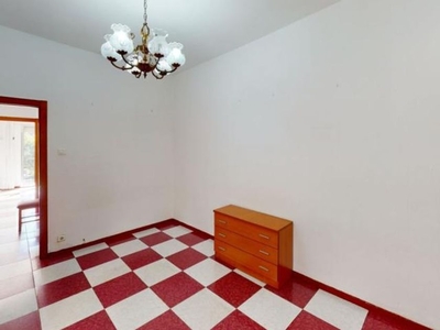 Piso en venta Los Remedios, Sevilla