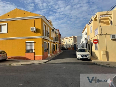 Venta Casa unifamiliar Pilas. 105 m²