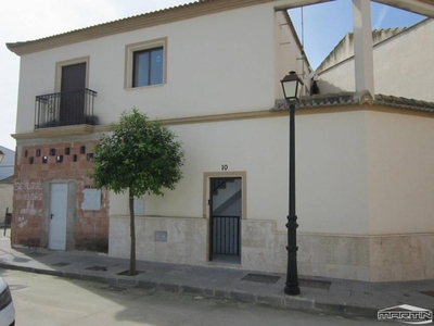 Venta Chalet en Calle María José García Martinez Lucena. 299 m²