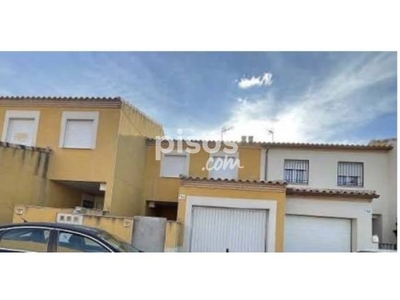 Casa adosada en venta en Calle del Orgaz