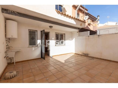 Casa adosada en venta en Calle Juan de La Cierva