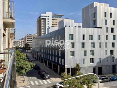 Piso en alquiler en Carrer del Perelló