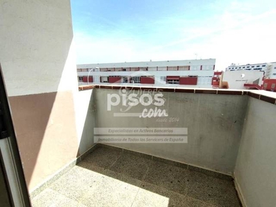 Piso en venta en Plaza del Hierro