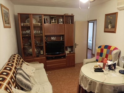 Venta de piso en Arcángel, Fuensanta, Cañero (Distrito Sureste) (Córdoba), Av. Barcelona - Viñuela - Rescatado