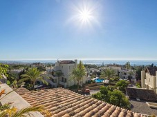 Alquiler Ático en Urbanización Imara Marbella Marbella. Muy buen estado plaza de aparcamiento con terraza
