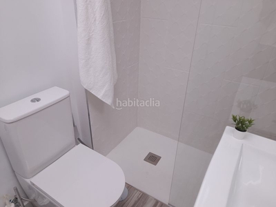 Apartamento con 2 habitaciones amueblado con ascensor, calefacción y aire acondicionado en Fuenlabrada