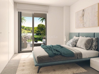 Apartamento con 3 habitaciones con ascensor, parking y aire acondicionado en Torremolinos