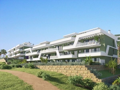 Apartamento con 3 habitaciones con parking, piscina y aire acondicionado en Mijas