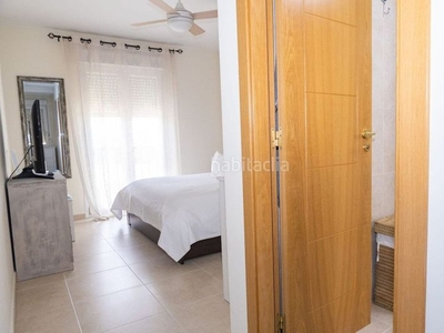 Apartamento en planta media de 4 dormitorios en nueva andalucía en Marbella