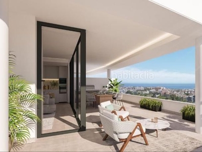 Apartamento en calle pintado vivir con vista al mar con un perfecto equilibrio de actividad y tranquilidad. complejo urbano a sólo 800m del hermoso Centro . idealmente situado entre marbella y sotogrande con inmejorables vistas al mar mediterráneo. en Estepona