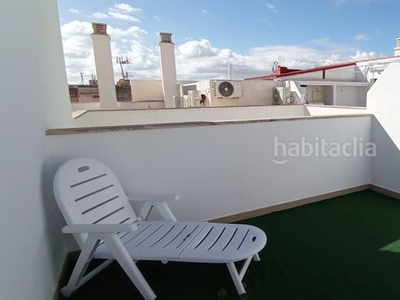 Ático atico con terraza + a estrenar + 1 dormitorio = en pleno centro en Málaga