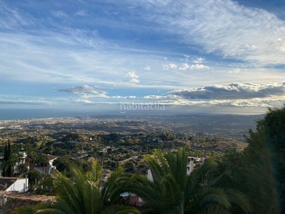 Casa adosada adosado de tres habitaciones con vistas panorámicas en Mijas