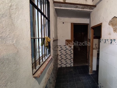 Casa adosada con 3 habitaciones en Barrio de Ciudad Jardín Málaga