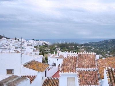 Casa en venta en pueblo - centro, 3 dormitorios. en Frigiliana