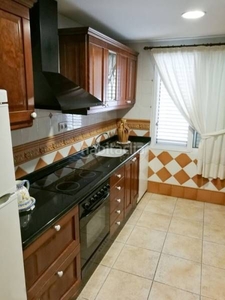 Chalet casa de pueblo en venta , zona ayuntamiento en Alginet