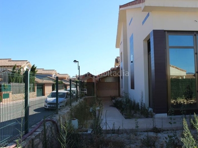 Chalet con 3 habitaciones con parking y piscina en Murcia