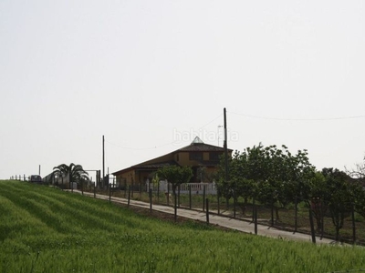 Chalet en finca del moro 1 gran chalet en sevilla en Castilleja del Campo