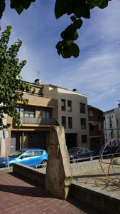 Duplex soleado con terraza, 2 habitaciones, 2 baños en Sant Maura Venta Santa Margarida de Montbui