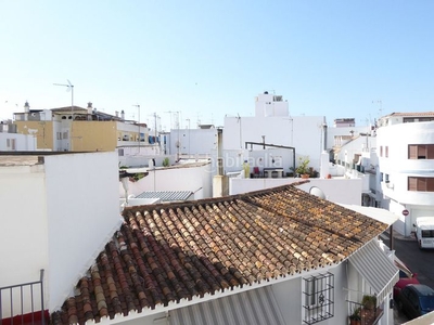 Piso en esquina de 3 dormitorios en san pedro de alcántara, en Marbella