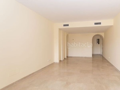 Piso en venta , 2 dormitorios. en San Luis de Sabinillas Manilva