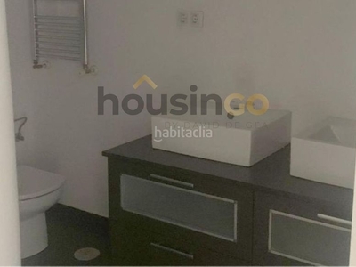 Piso en venta , de 124 m2. 3 habitaciones y 2 baños, terraza. calefacción. ascensor y portero. en Madrid