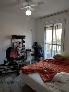 Piso en venta en avenida de miraflores en Cruz Roja Sevilla