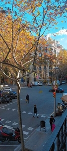 Piso unico en la zona con balcon en Dreta de l´Eixample Barcelona