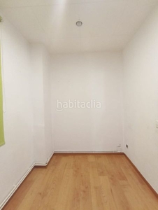 Planta baja en venta en Sant Crist, 3 dormitorios. en Badalona