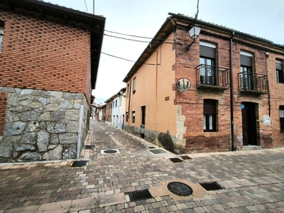 Casa en Venta en Mansilla de las Mulas, León