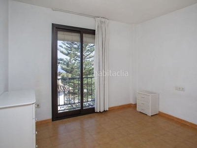 Apartamento en venta 3 habitaciones 2 baños. en Mijas