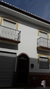 Сasa con terreno en venta en la Calle Almena' Vélez-Málaga
