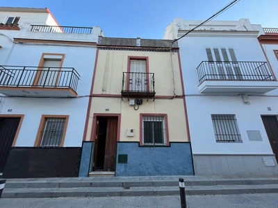 Сasa con terreno en venta en la Calle Duque de Arcos' Los Palacios y Villafranca