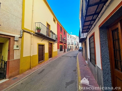 Сasa con terreno en venta en la Calle Paco Clavijo' Santisteban del Puerto