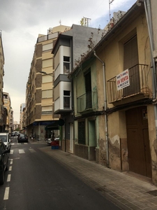 Сasa con terreno en venta en la Calle Vázquez Mella' Castelló de la Plana