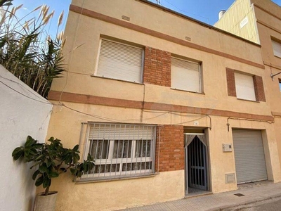 Сasa con terreno en venta en la Carrer de Gabriel Solé Villallonga' Alcalá de Chivert