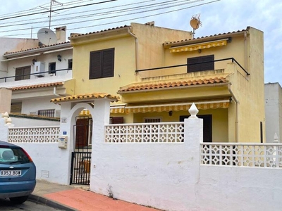 Casa adosada en venta en San Miguel de Salinas