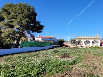 Chalet de 4 dormitorios en lliria en Santa Bárbara Llíria