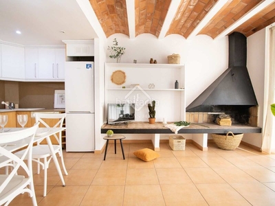 Chalet fantástica casa de 3 dormitorios y garaje con vistas al puerto deportivo en venta en Vilanova i la Geltrú