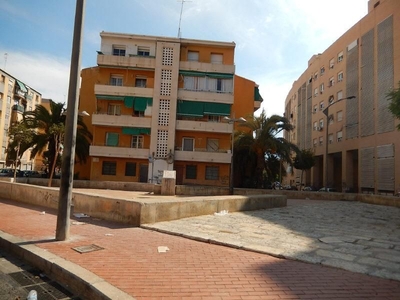Duplex en venta en Alicante de 67 m²