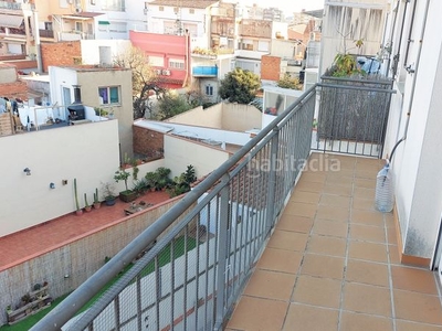 Dúplex excelente dúplex con terraza de 22m2 en venta en la Creu de Barberà. en Sabadell