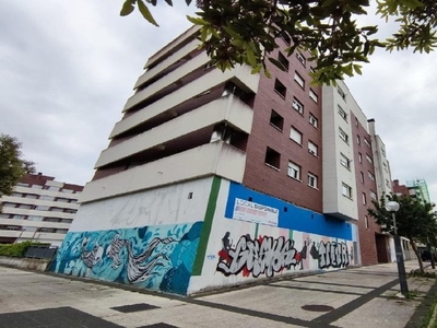 Local en Avenida AV MEDITERRANEO, Vitoria-Gasteiz