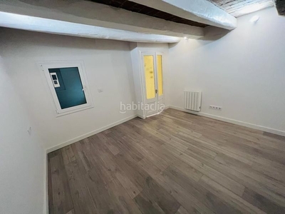 Piso con 2 habitaciones con calefacción en Vila de Gràcia Barcelona