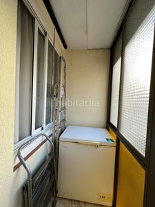 Piso con 3 habitaciones en Sants-Badal Barcelona