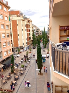 Piso con 4 habitaciones con ascensor en El Coll Sant Cugat del Vallès