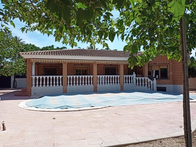 Villa con terreno en venta en la calle Río Duero' San Vicente del Raspeig